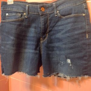 Levi signature jean shorts